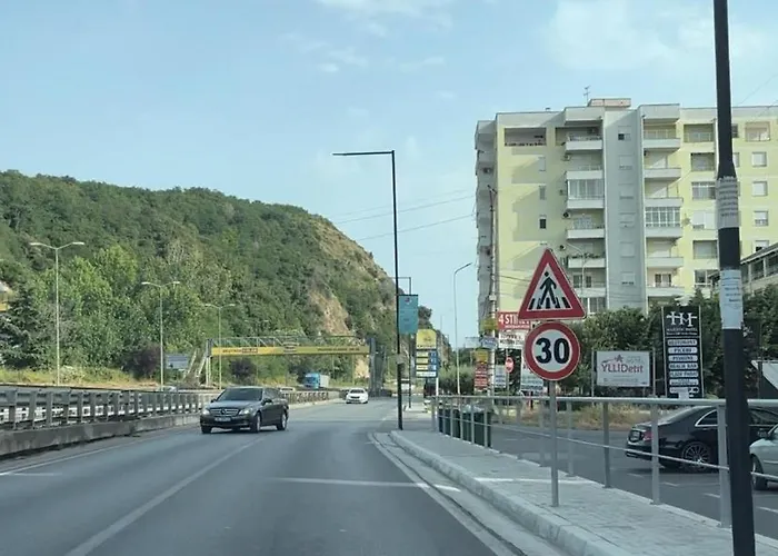 Apartment Jurxhen Durress 1 Minute Walking From Sea *