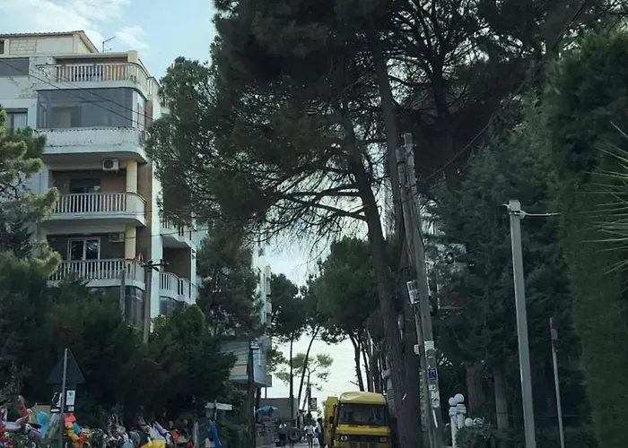 Apartment Jurxhen Durress 1 Minute Walking From Sea *