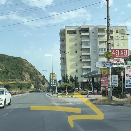 Jurxhen Durress 1 Minute Walking From Sea Durrës